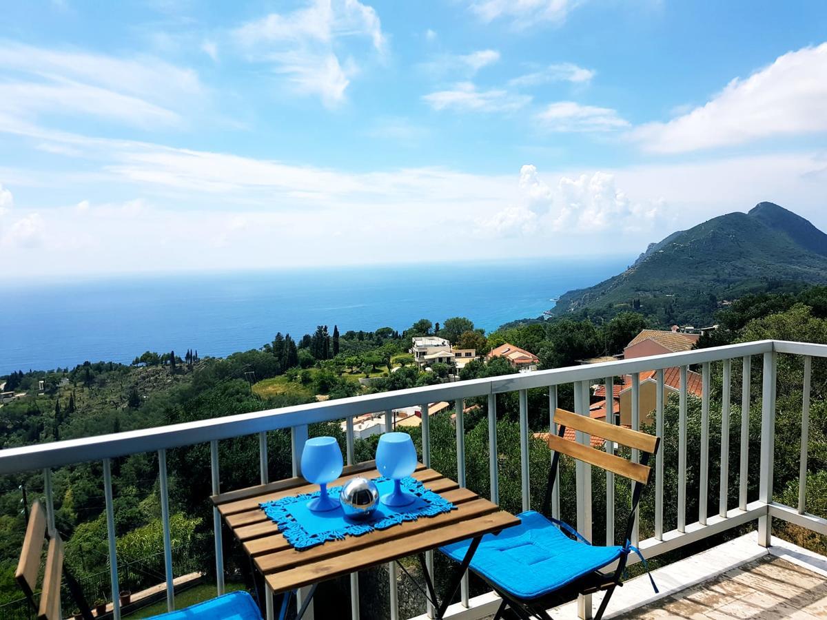 Thomas Art Hotel Pelekas Bagian luar foto