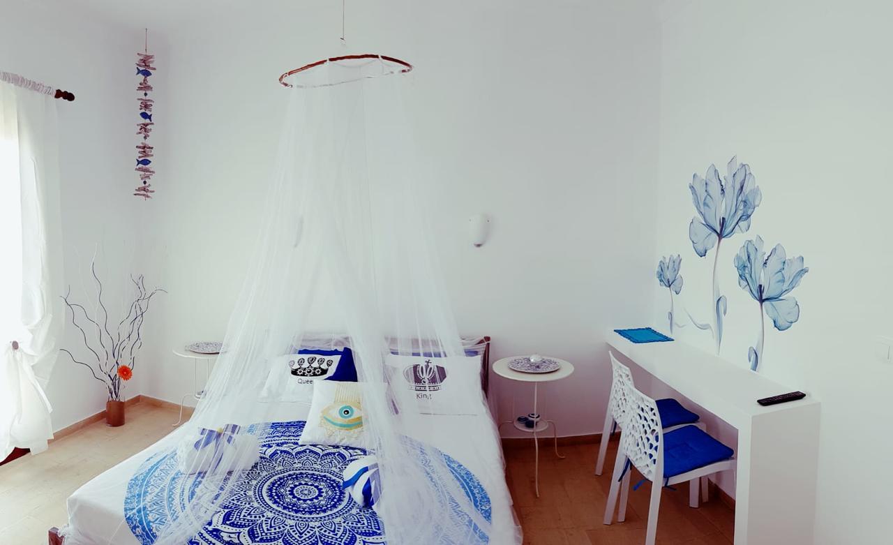 Thomas Art Hotel Pelekas Bagian luar foto