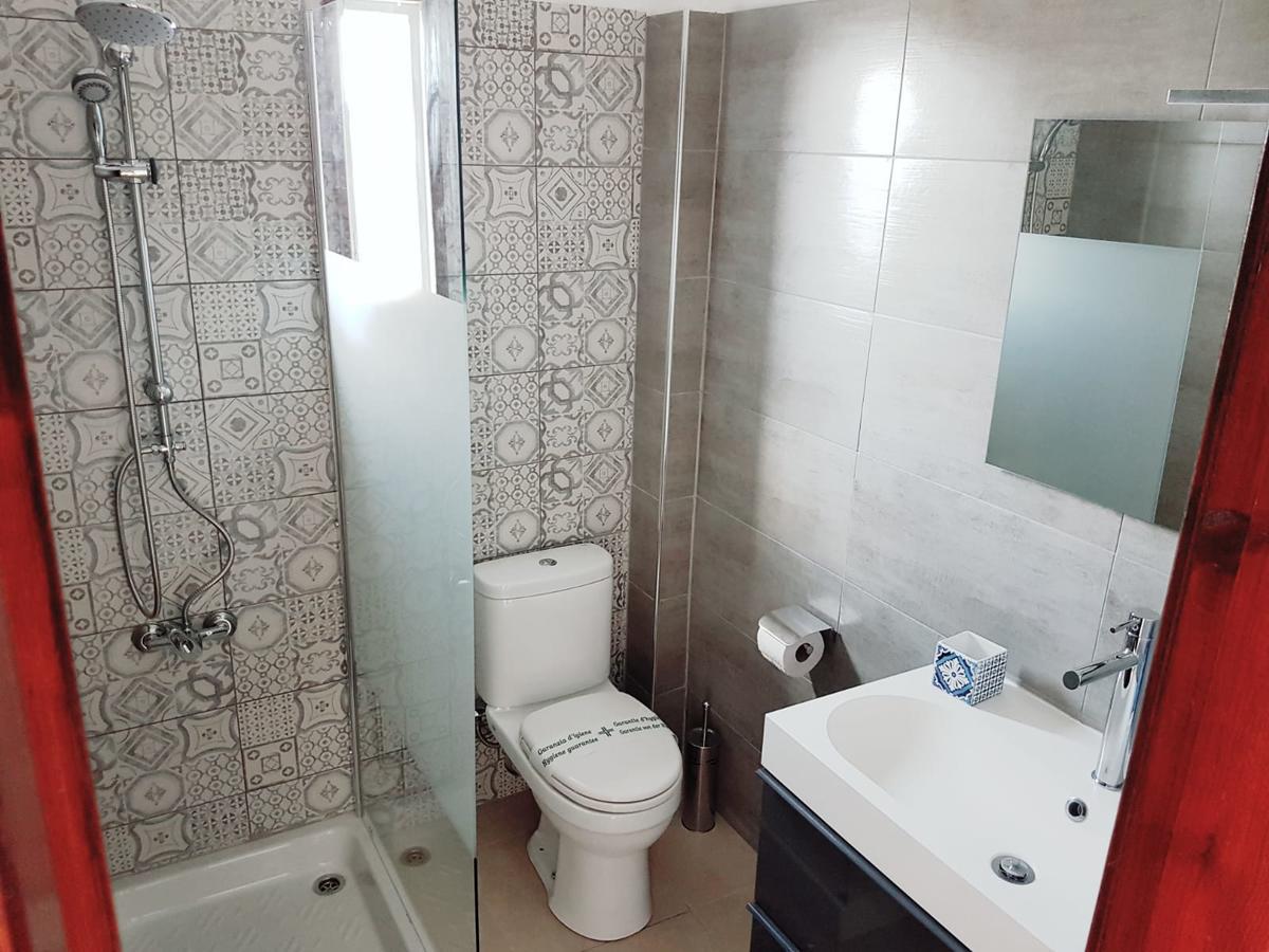 Thomas Art Hotel Pelekas Bagian luar foto