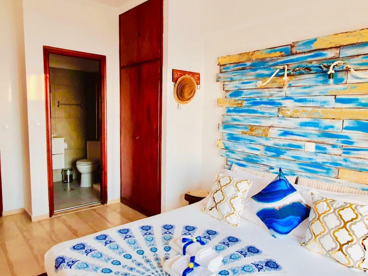 Thomas Art Hotel Pelekas Bagian luar foto